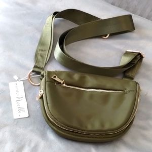 Simply Noelle crossbody